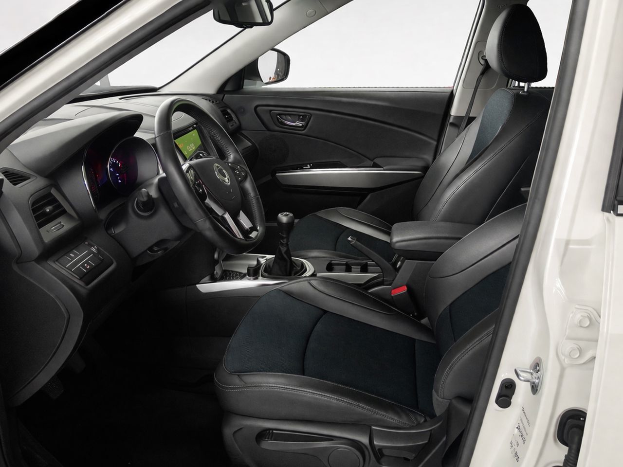 SsangYong Tivoli G16 Limited 4x2 - foto 9