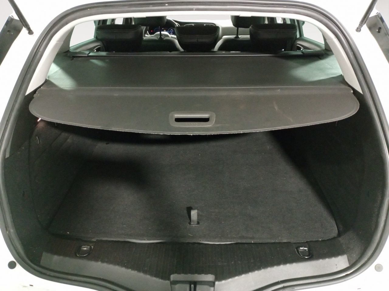 Renault Mégane Sport Tourer Zen E-Tech - foto 12