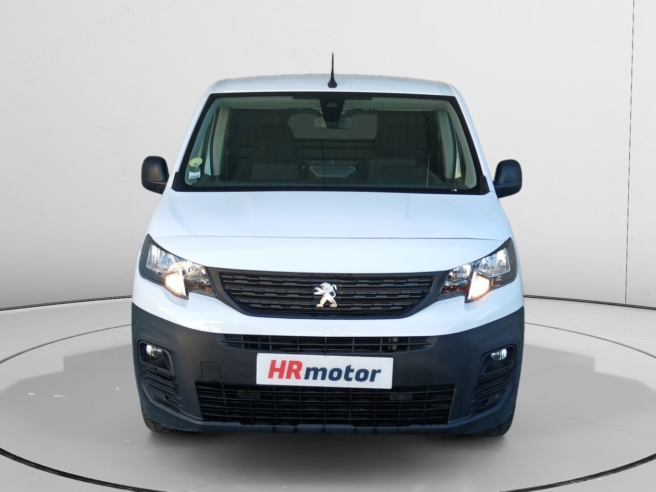 Peugeot Partner Furgon BlueHDi 130 Premium Standard 1000kg EAT8 - foto 5