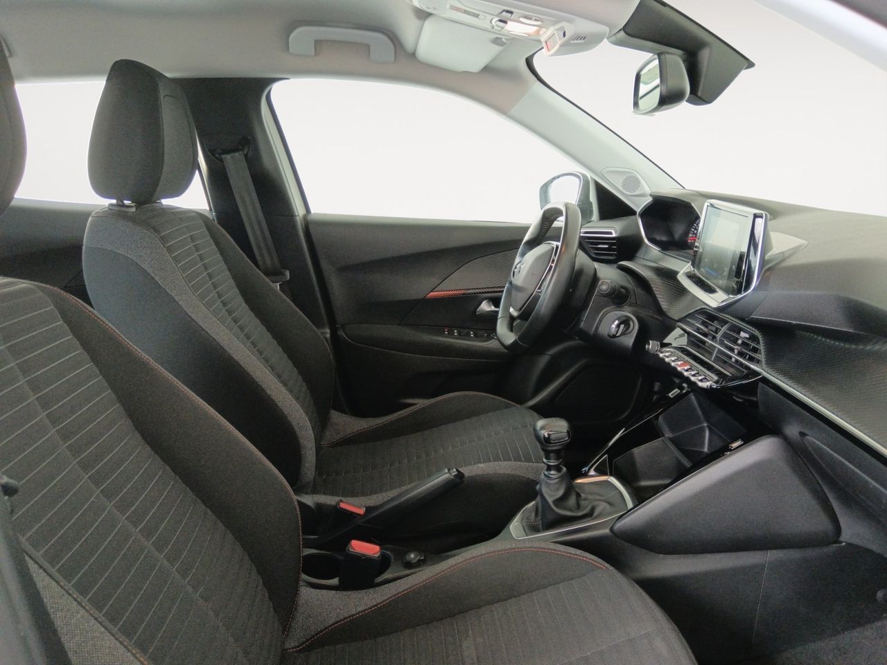 Peugeot 2008 BlueHDi 110 Active - foto 11