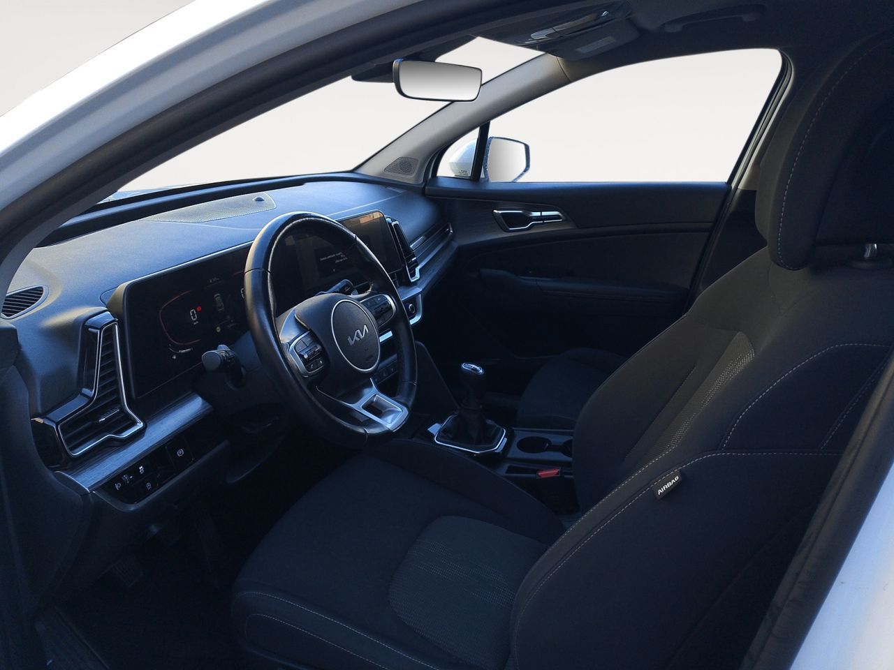 Kia Sportage 1.6 T-GDi Concept 4x2 - foto 8