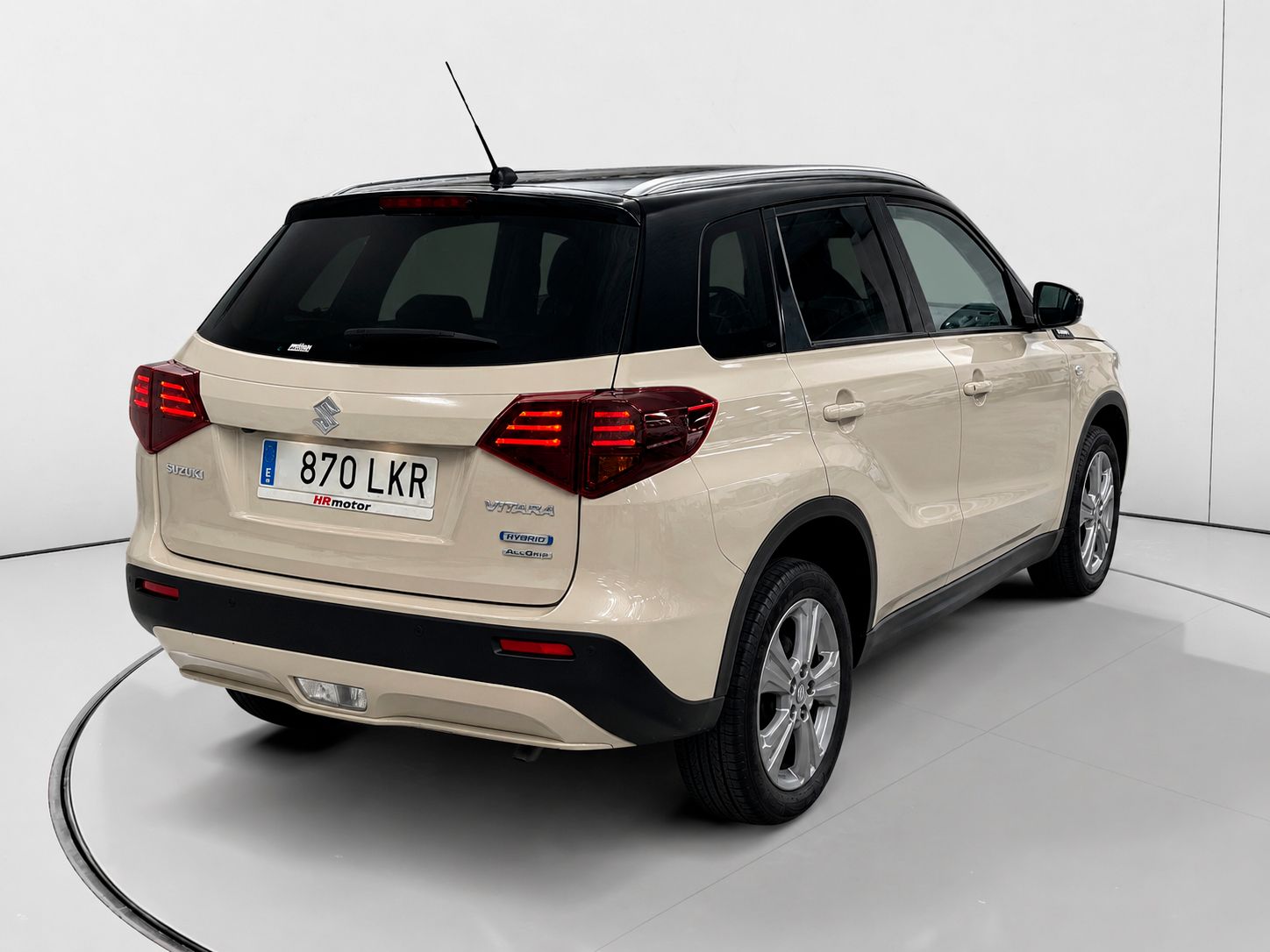 Suzuki Vitara 1.4 T Mild Hybrid GLE 4WD - foto 3