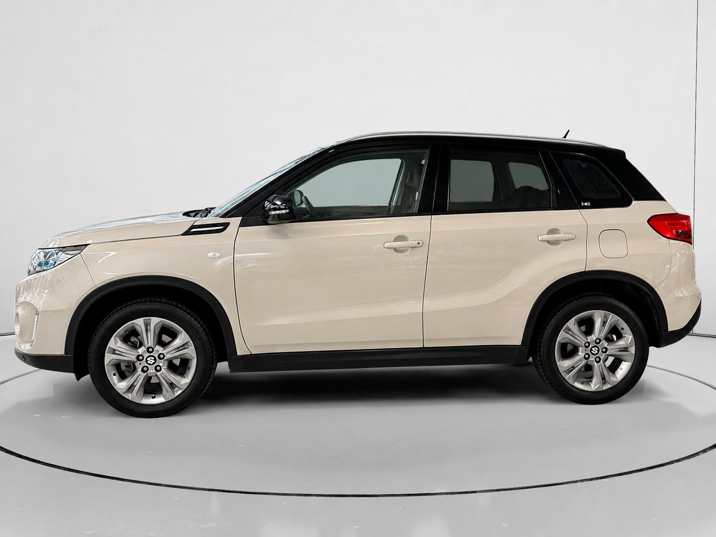 Suzuki Vitara 1.4 T Mild Hybrid GLE 4WD - foto 6