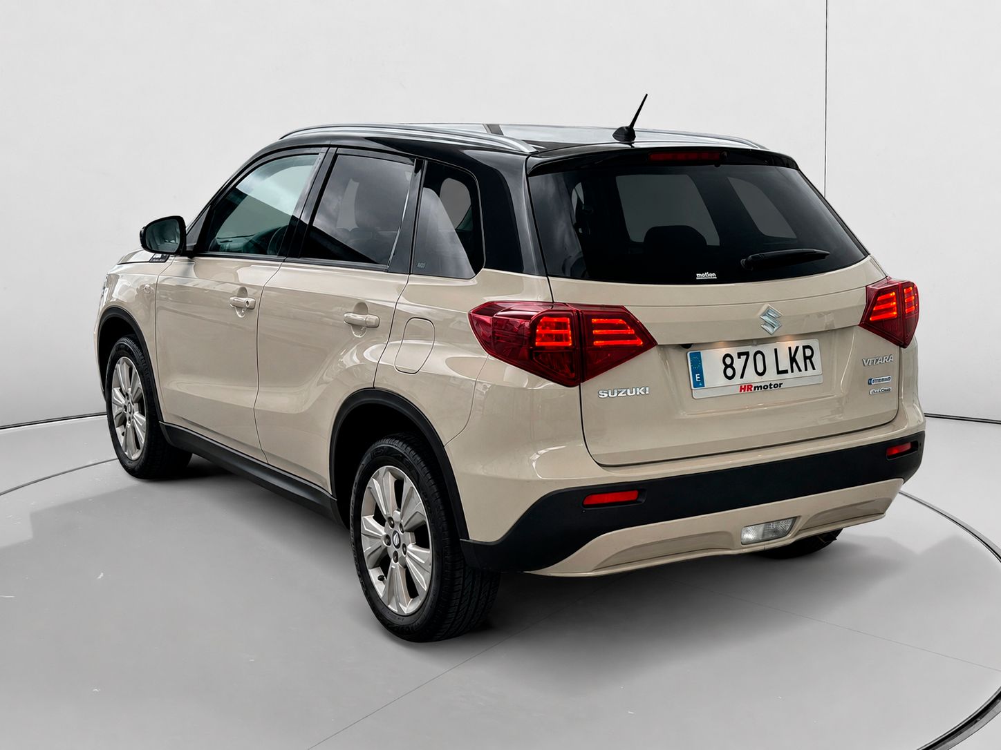 Suzuki Vitara 1.4 T Mild Hybrid GLE 4WD - foto 5