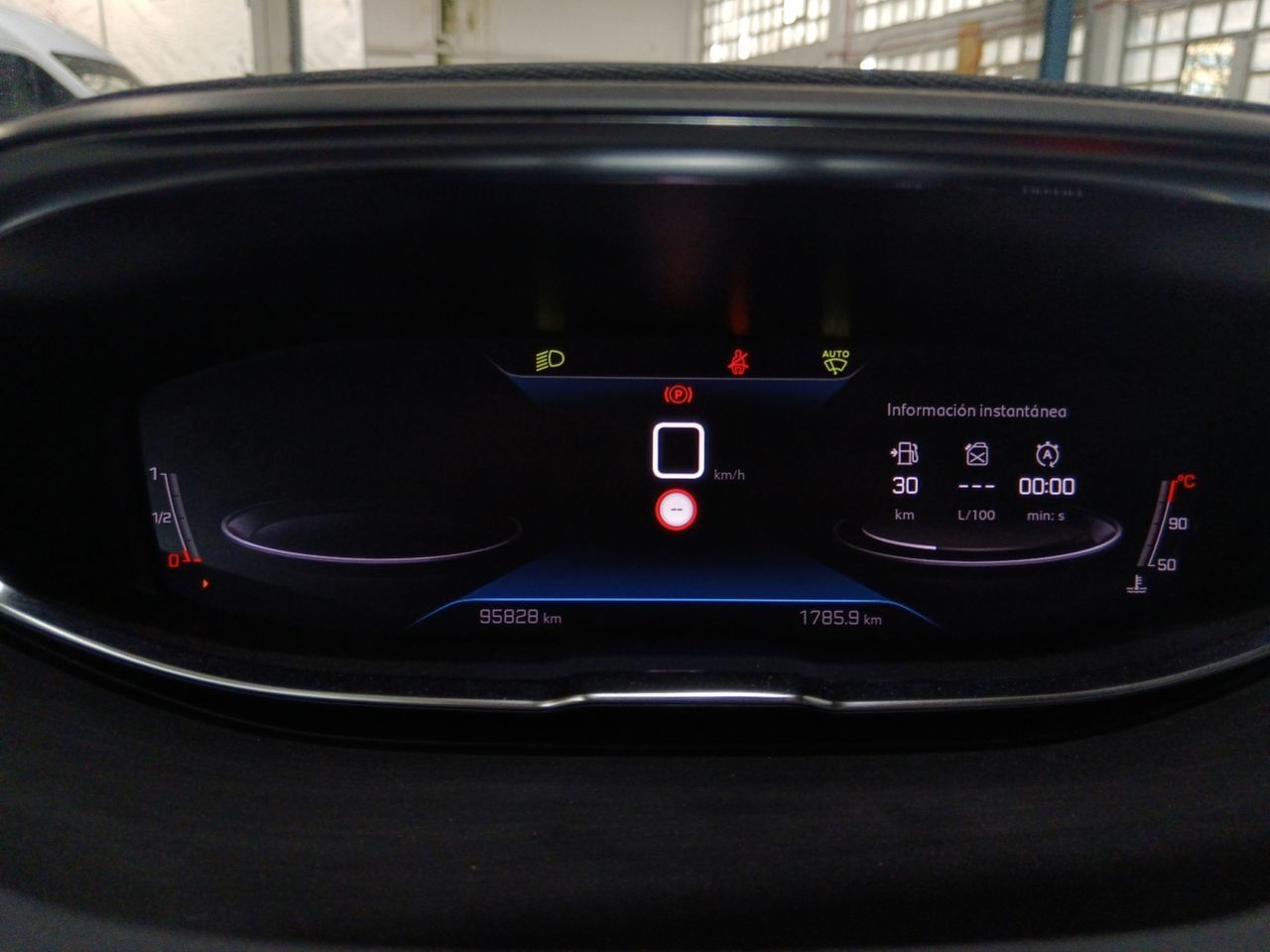 Peugeot 3008 BlueHDi 130 Active Pack - foto 13