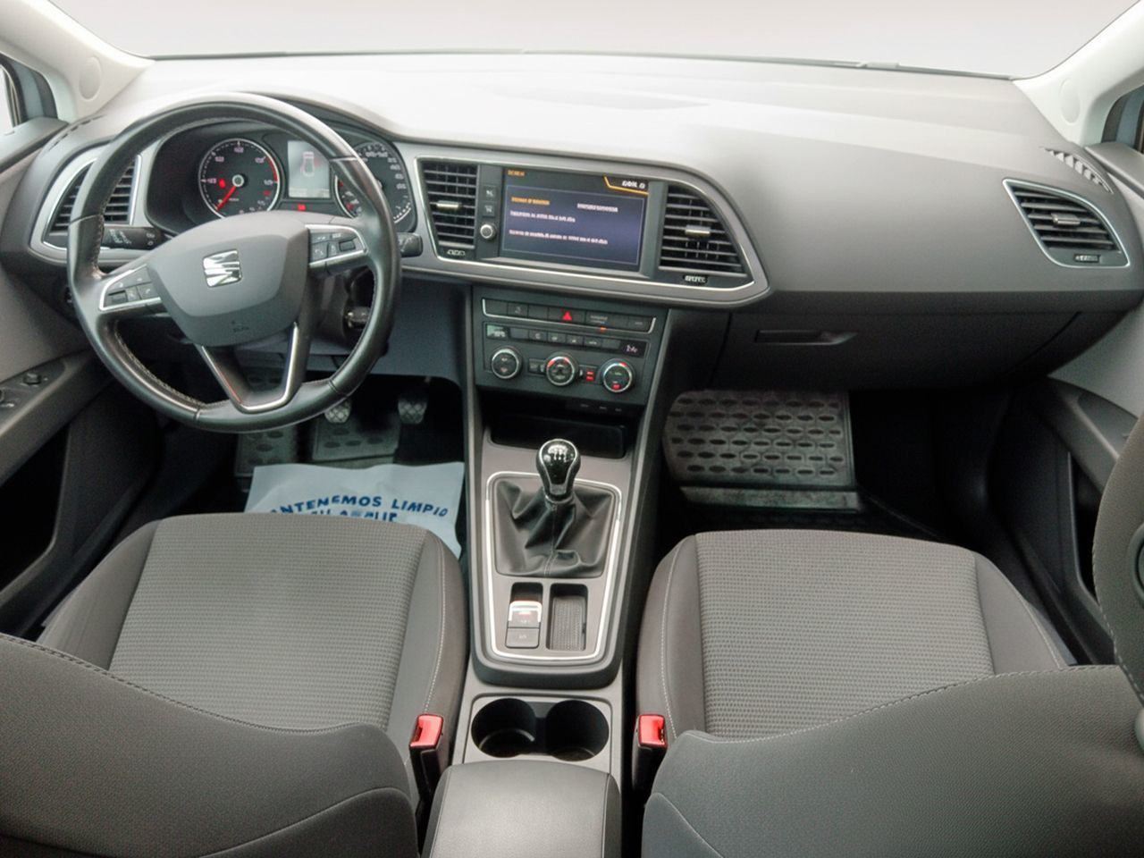 SEAT León 2.0 TDI Style Advanced Nav - foto 7