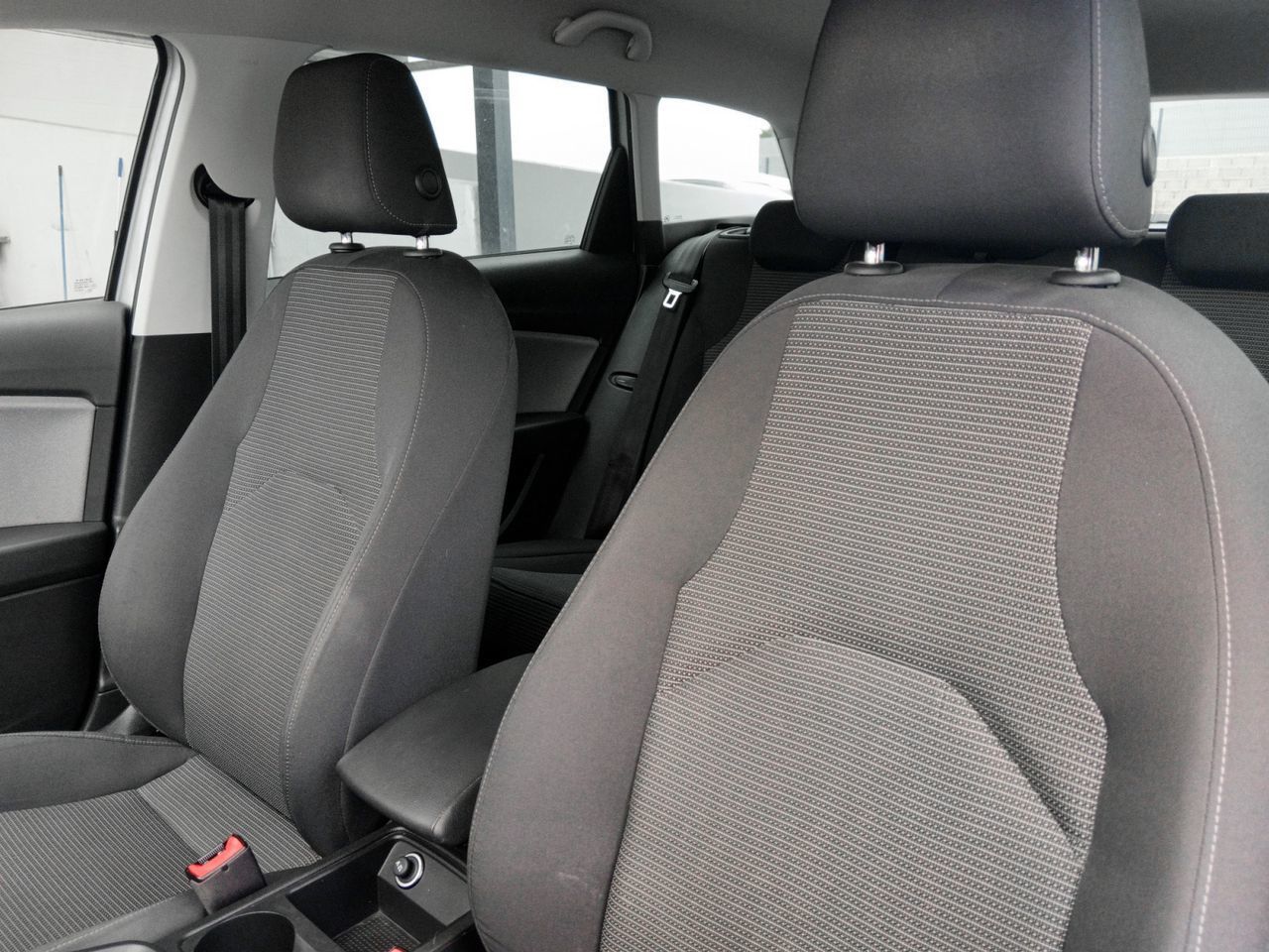 SEAT León 2.0 TDI Style Advanced Nav - foto 21
