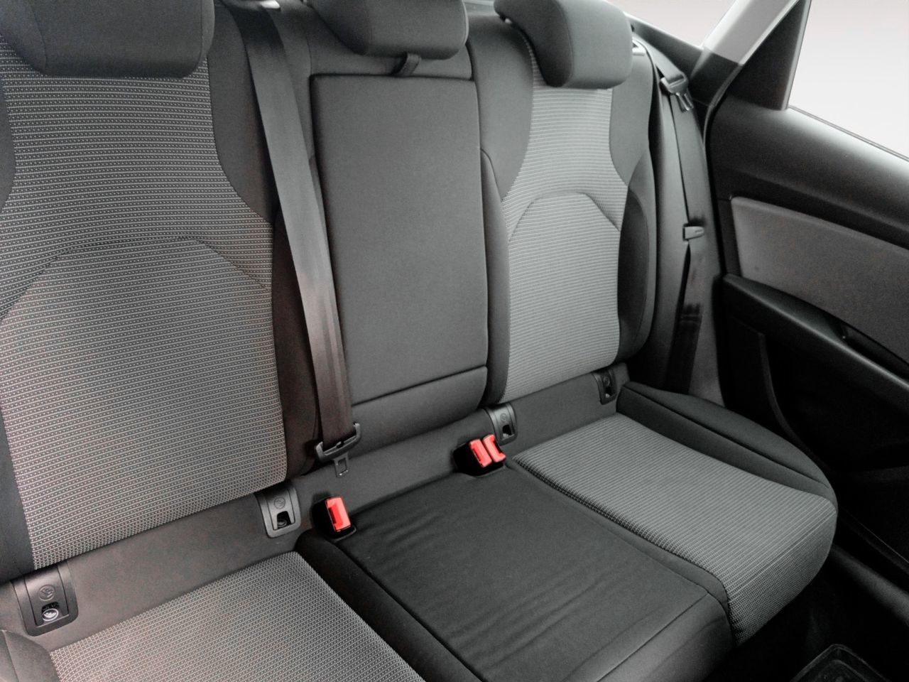 SEAT León 2.0 TDI Style Advanced Nav - foto 11