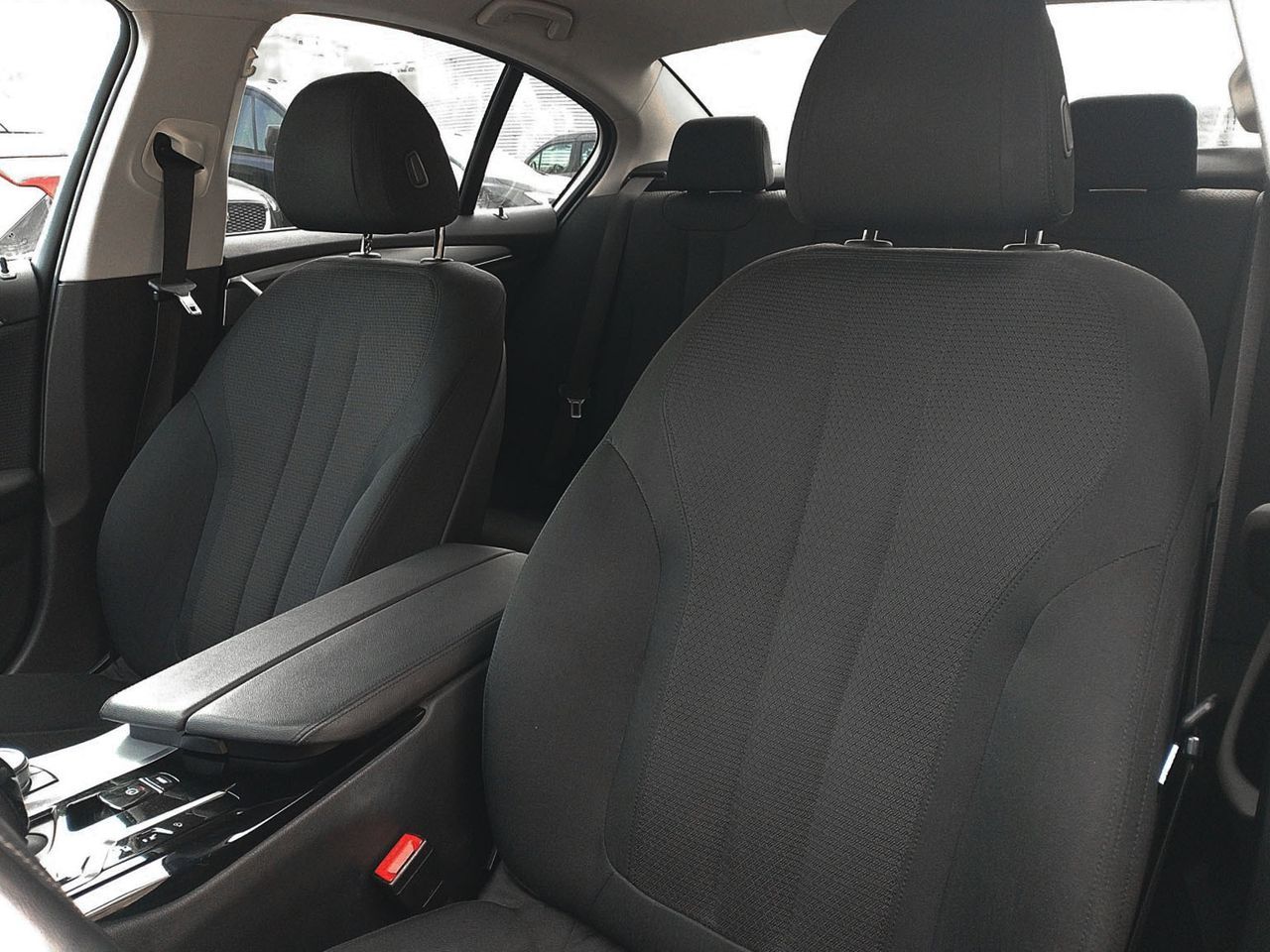 BMW Serie 5 520e - foto 20