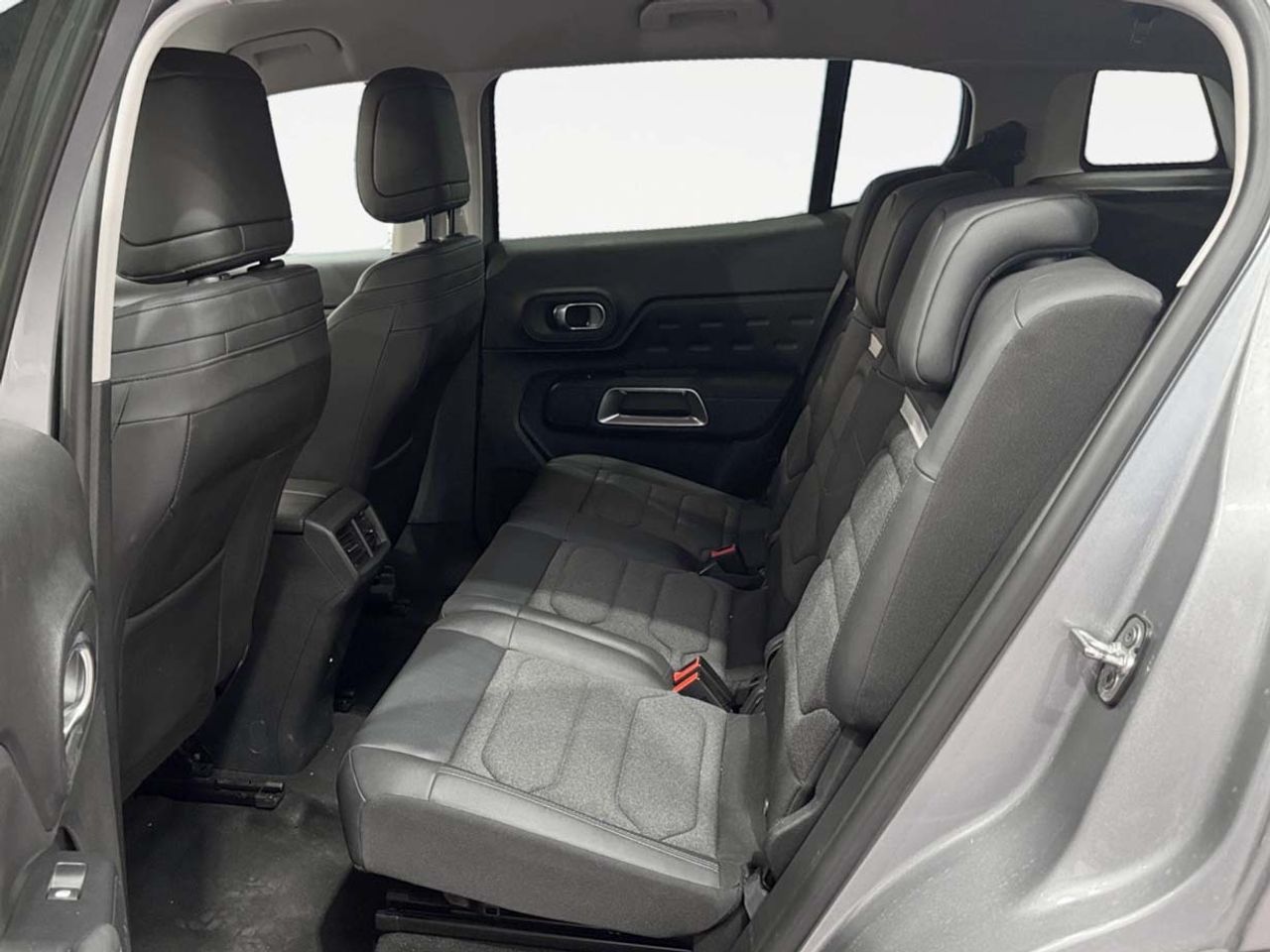 Citroën C5 Aircross PureTech 130 Plus - foto 11