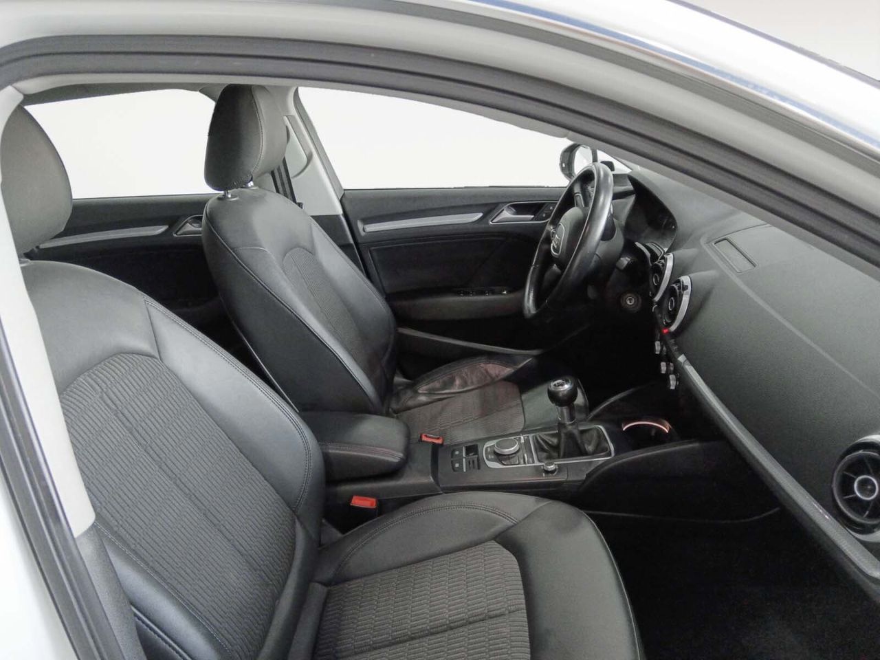 Audi A3 Advanced 1.6 TDI clean diesel - foto 13
