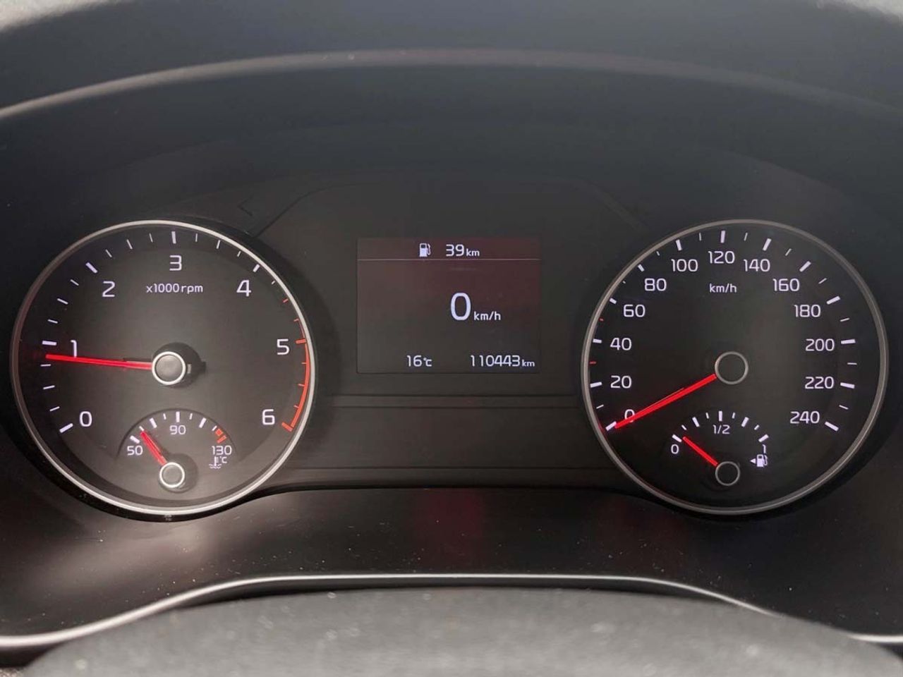Kia Sportage 1.6 MHEV Business 4x4 - foto 14
