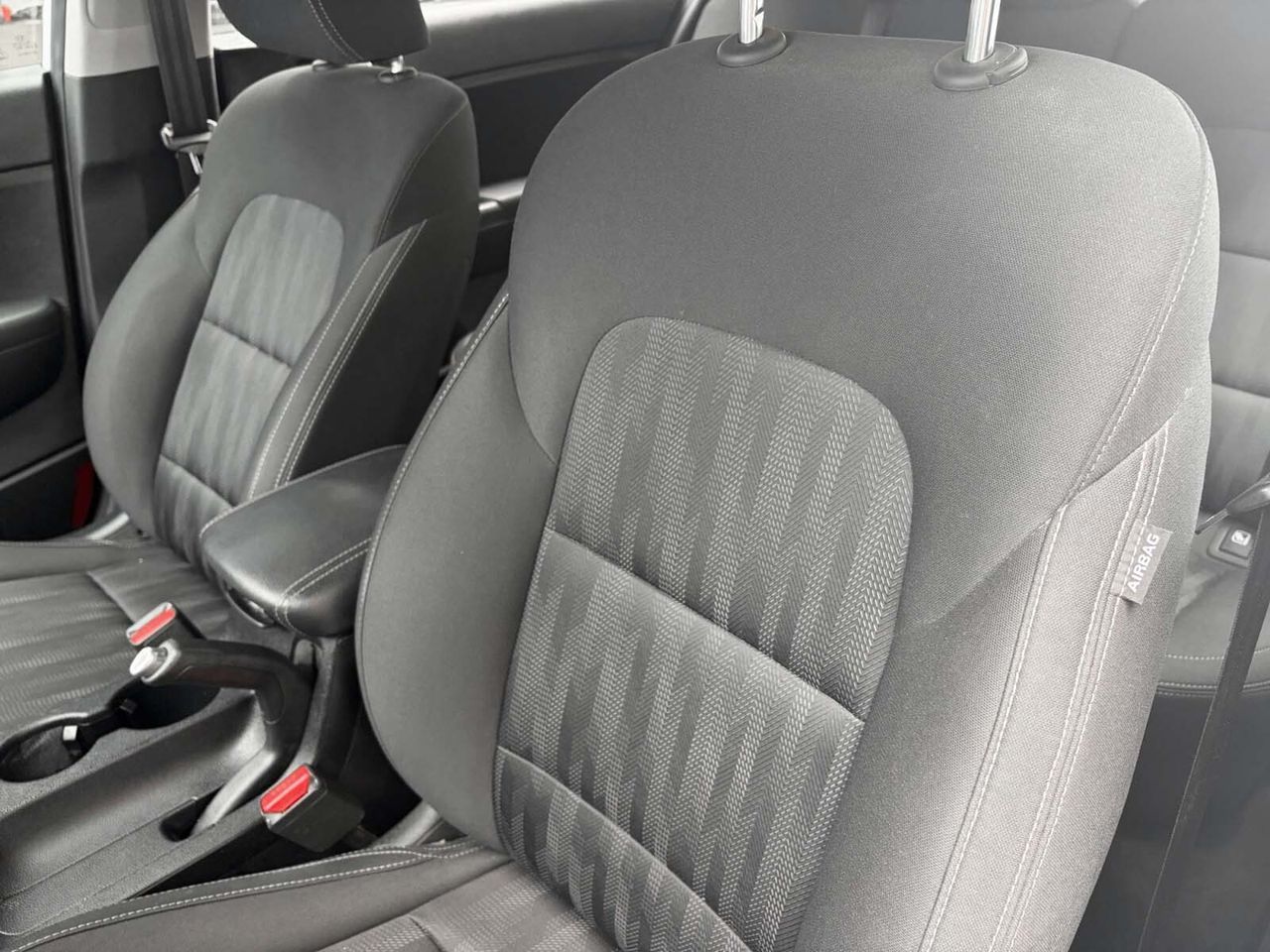 Kia Sportage 1.6 MHEV Business 4x4 - foto 21