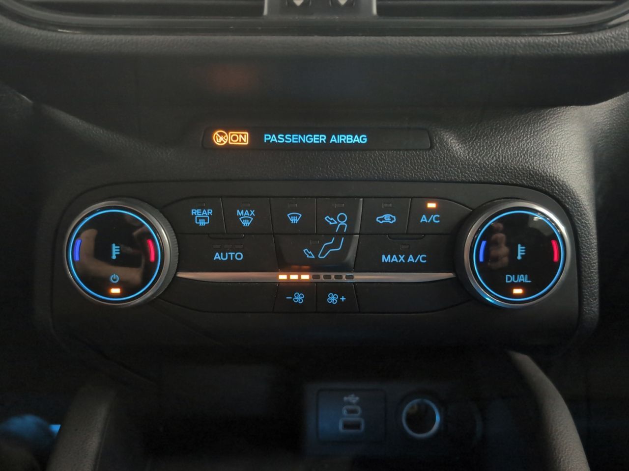 Ford Kuga 2.5 Duratec PHEV ST-Line X - foto 23
