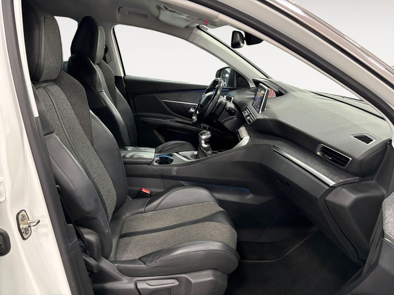 Peugeot 3008 PureTech 130 Allure - foto 11