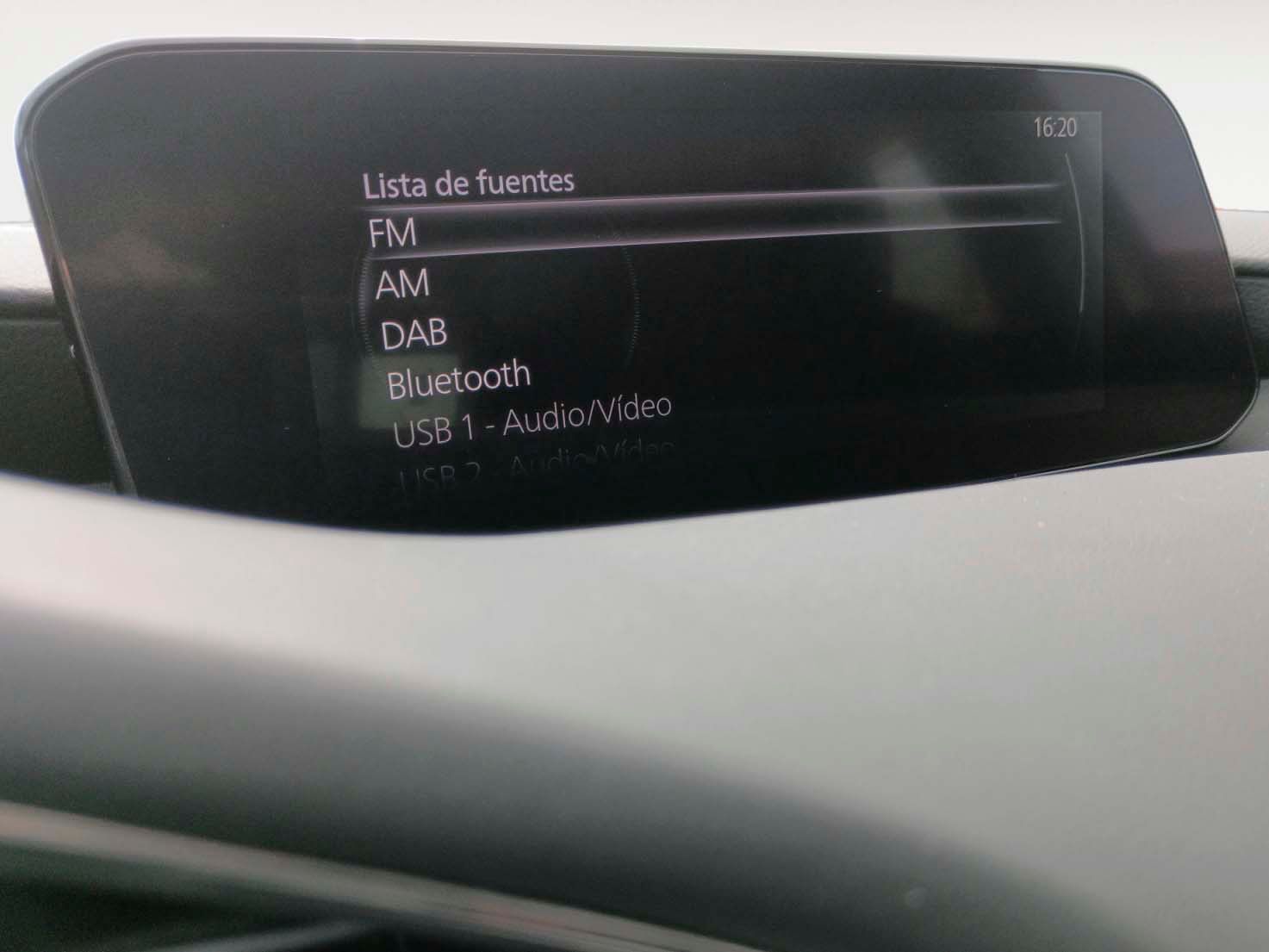 Mazda Mazda3 2.0 Skyactiv-G Evolution - foto 19