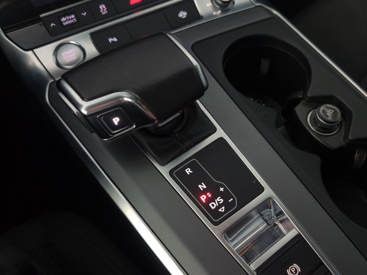 Audi A6 40 TDI S tronic - foto 13