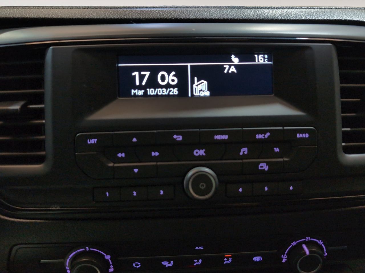 Opel Vivaro Furgon 1.5 Diesel S Standart Express - foto 15