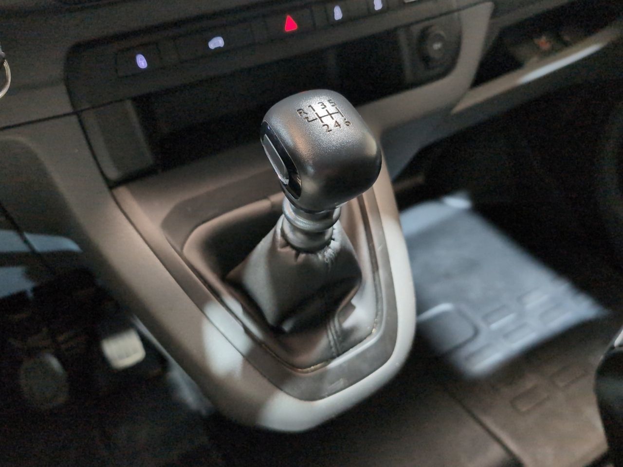 Opel Vivaro Furgon 1.5 Diesel S Standart Express - foto 13