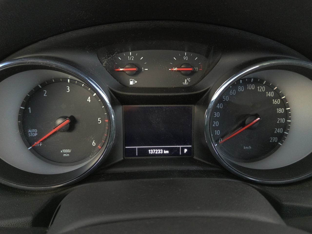 Opel Insignia Sports Tourer 1.5 D DVH Business Edition AT8 - foto 14