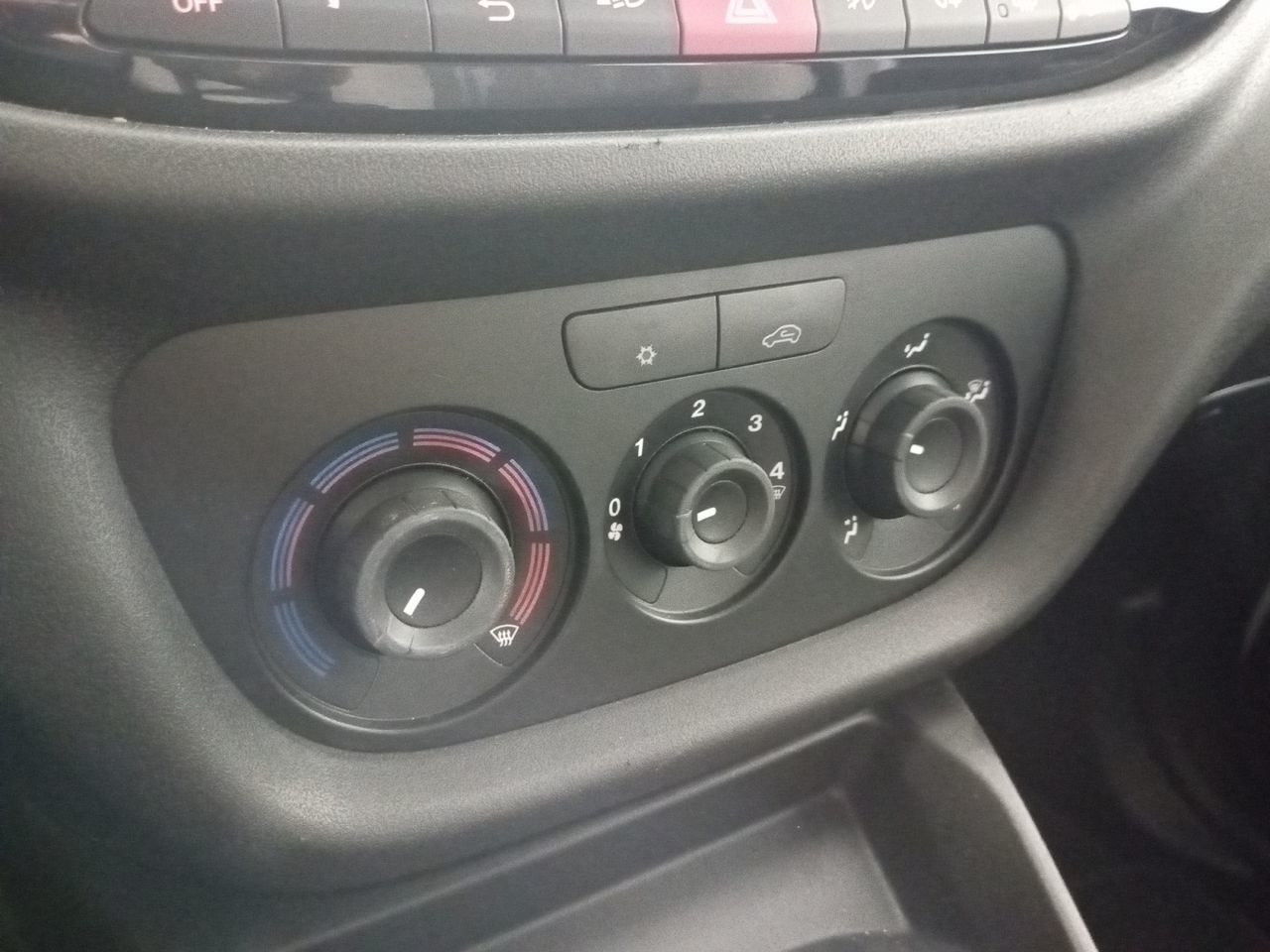 Fiat Doblò Combi BlueHDi 100 N1 - foto 14