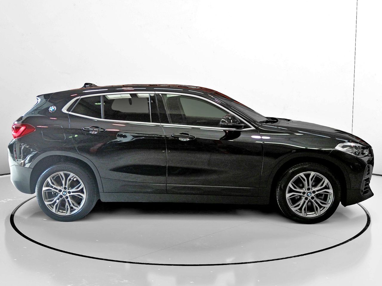 BMW X2 sDrive18i - foto 2
