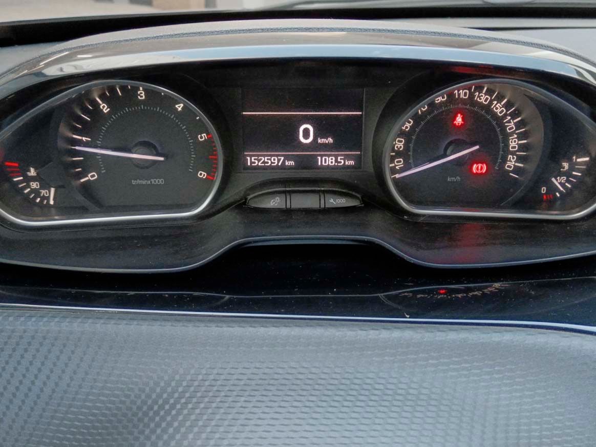 Peugeot 2008 BlueHDi 100 Style - foto 15
