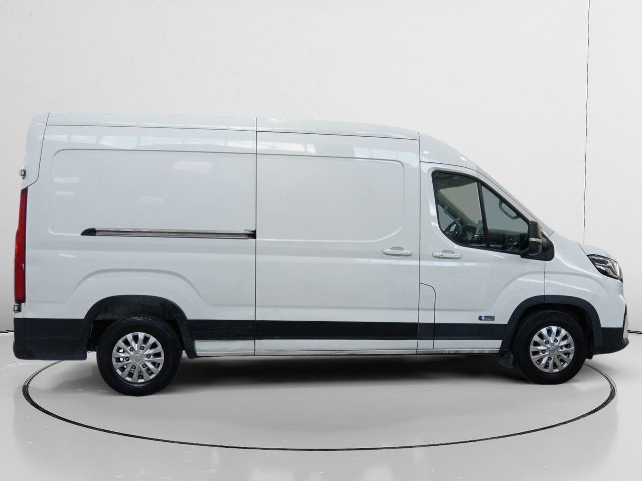 MAXUS eDeliver Furgon eDeliver 9 L3H2 72 kWh - foto 2
