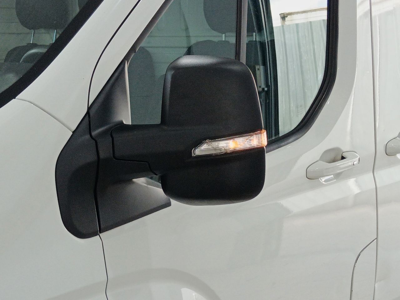 MAXUS eDeliver Furgon eDeliver 9 L3H2 72 kWh - foto 23