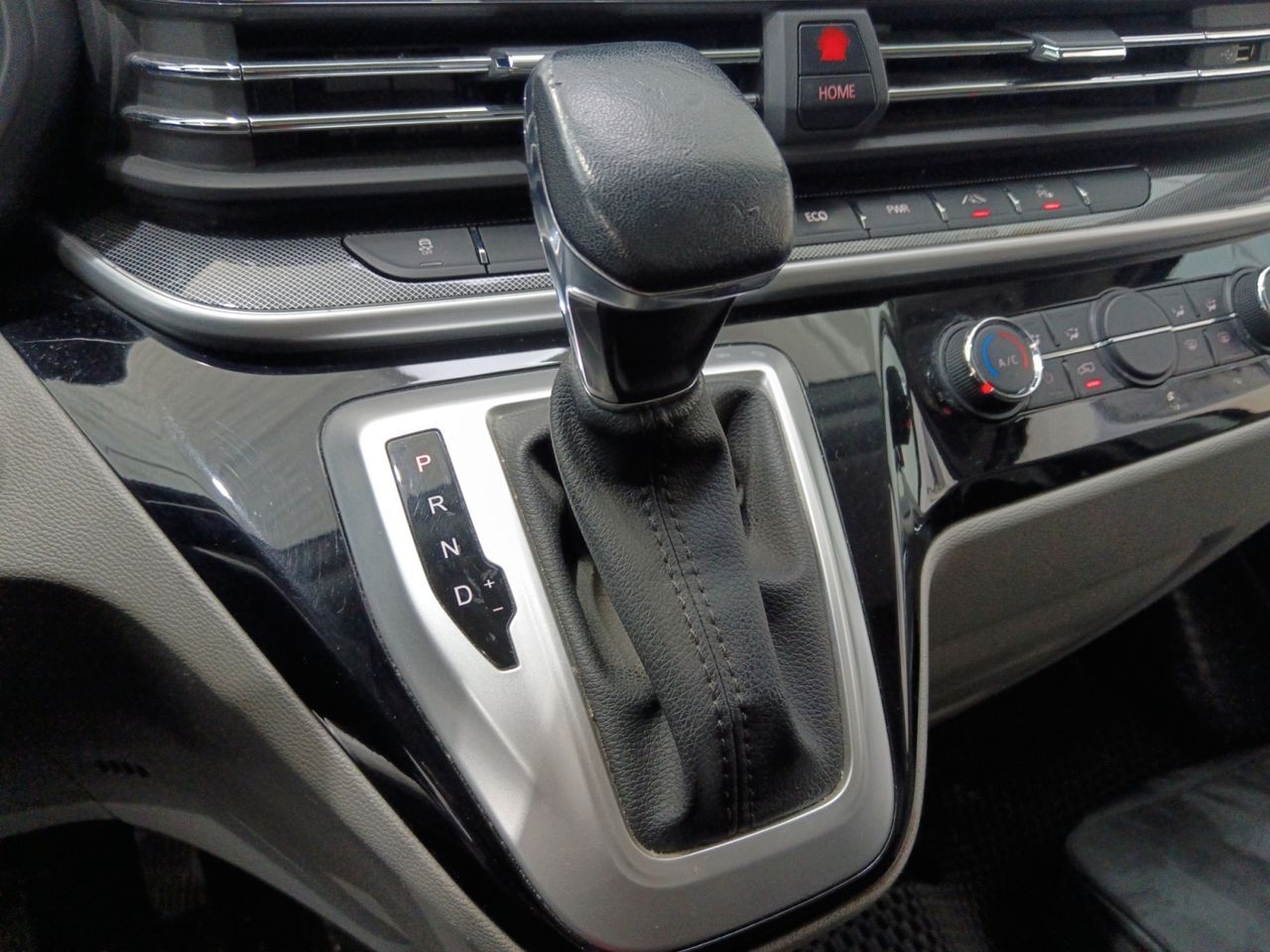 MAXUS eDeliver Furgon eDeliver 9 L3H2 72 kWh - foto 15