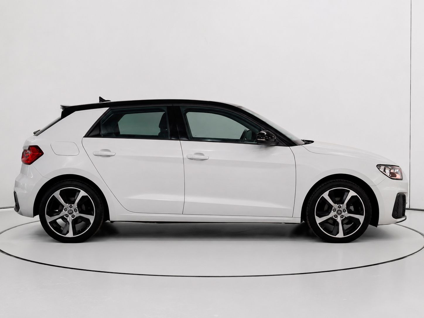 Audi A1 Advanced 25 TFSI - foto 2