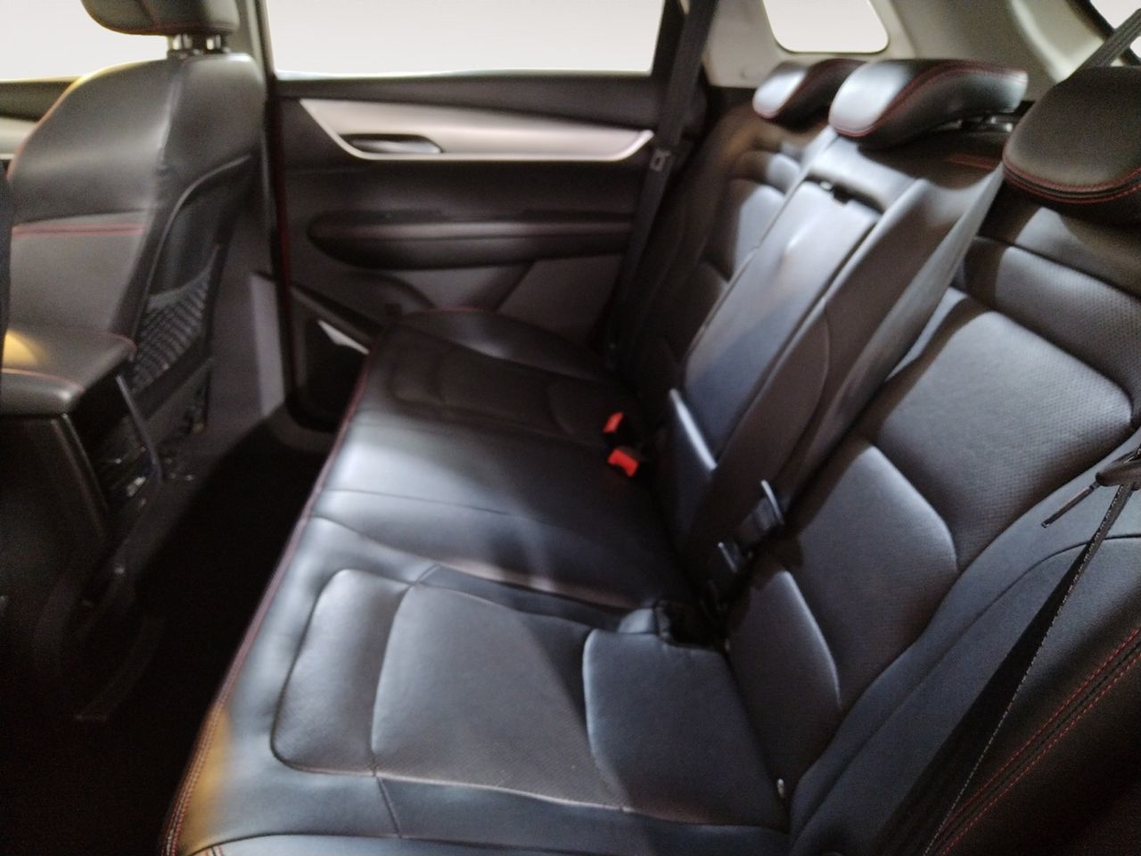 SWM G01 1.5T Luxury - foto 9