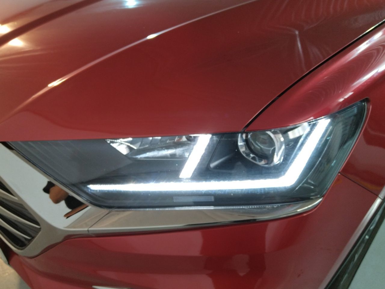 SWM G01 1.5T Luxury - foto 22