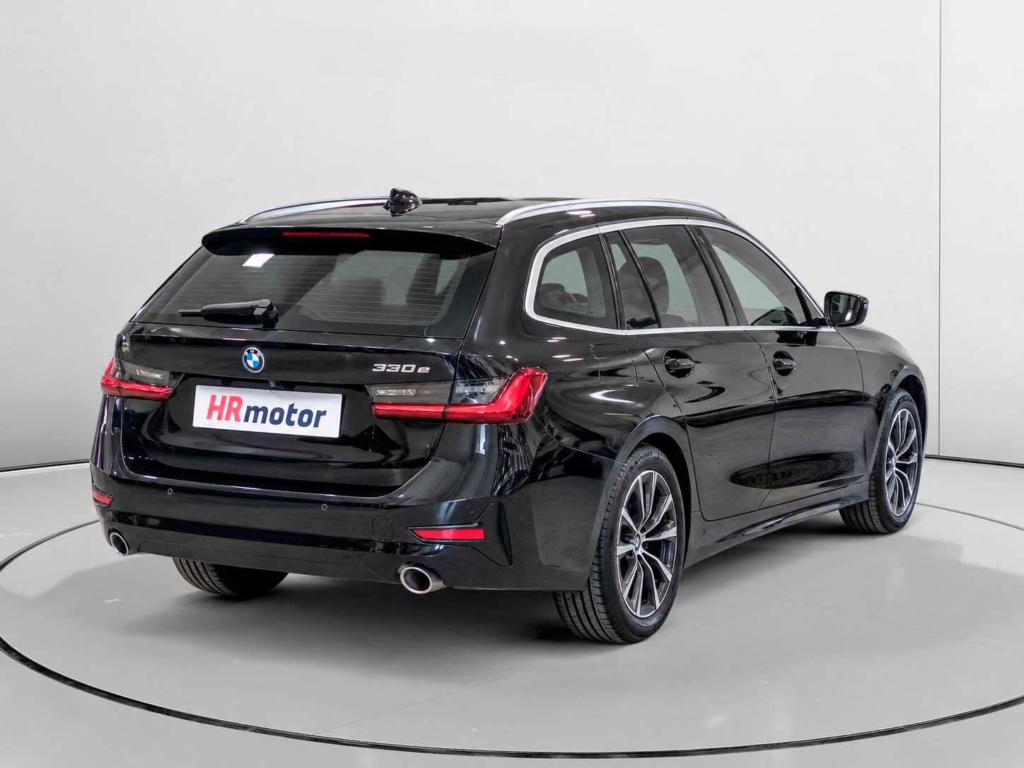 BMW Serie 3 330e - foto 3
