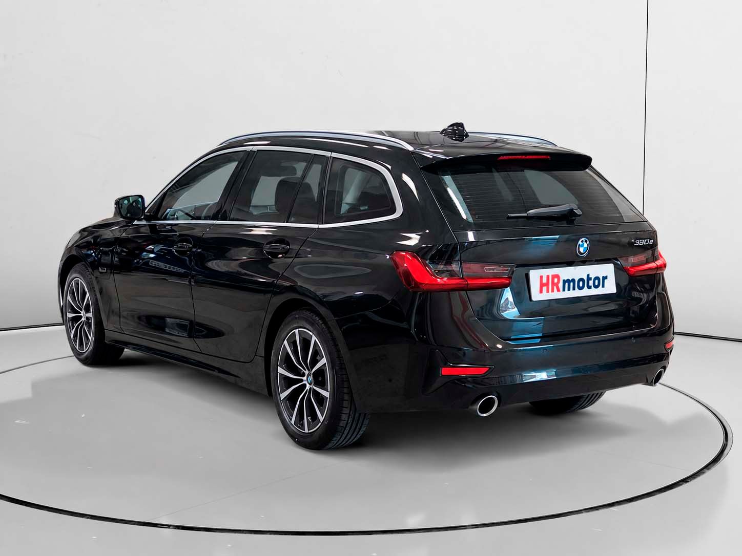 BMW Serie 3 330e - foto 5