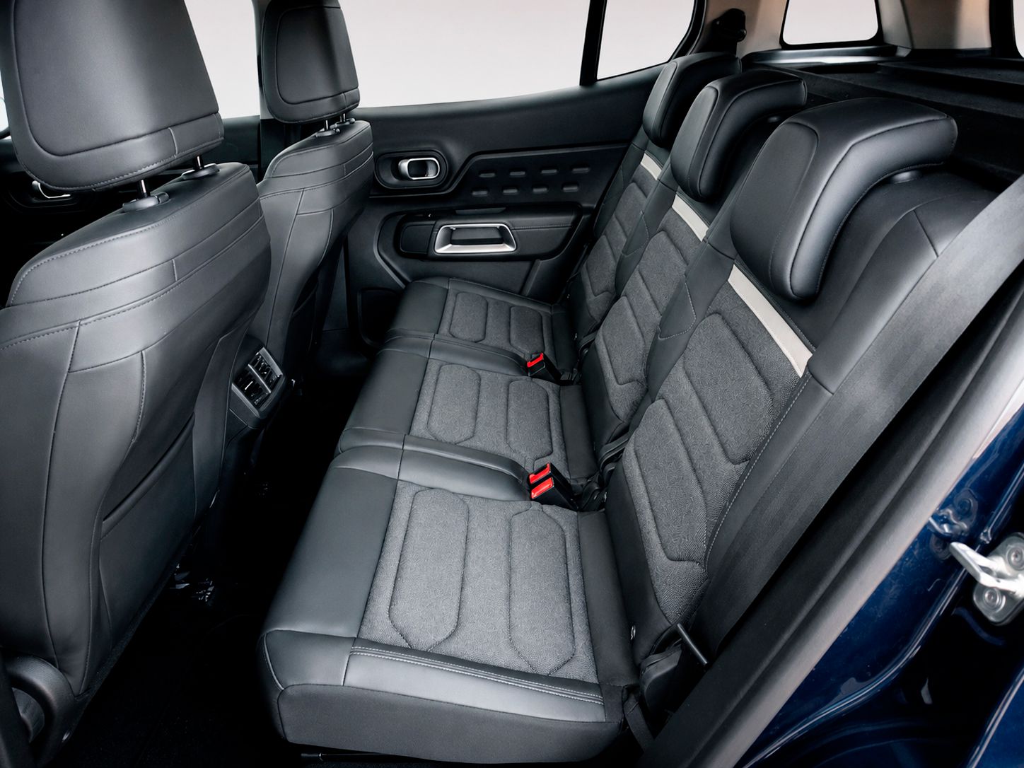 Citroën C5 Aircross PureTech 130 Plus - foto 12