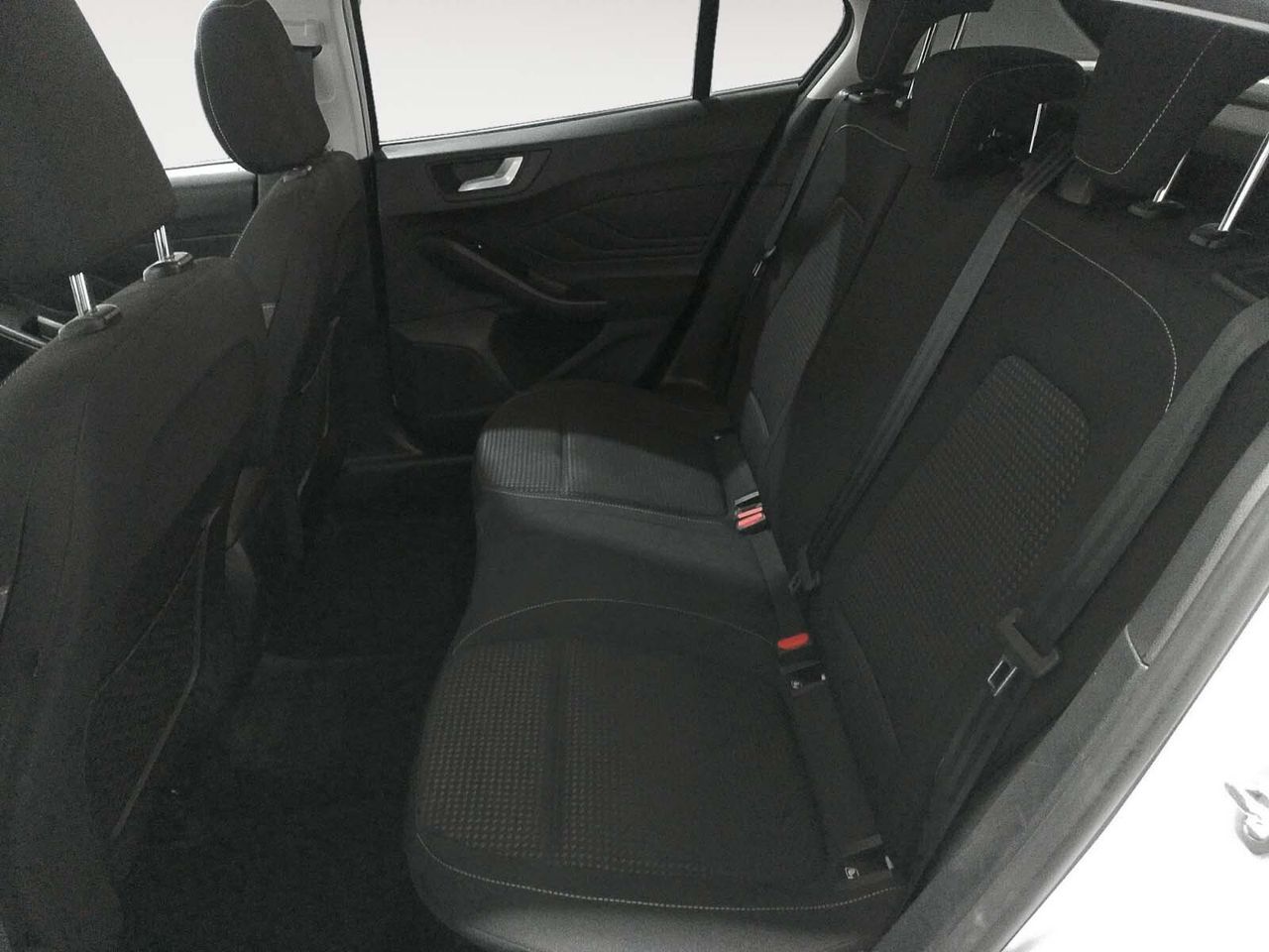 Ford Focus 1.5 EcoBlue Trend+ - foto 9