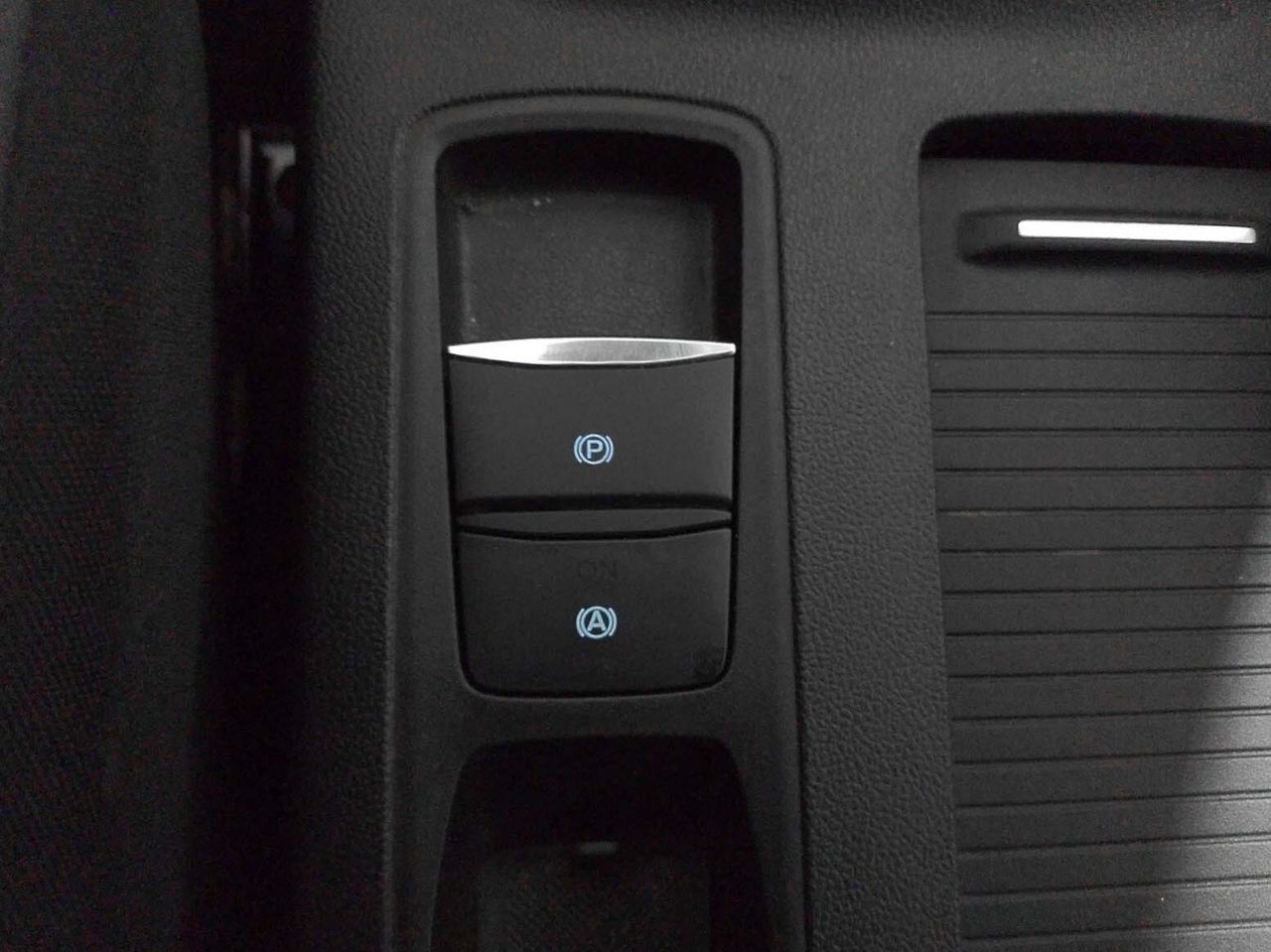 Ford Focus 1.5 EcoBlue Trend+ - foto 14
