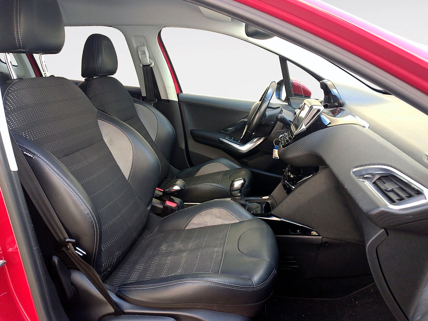 Peugeot 2008 PureTech 110 Allure - foto 11