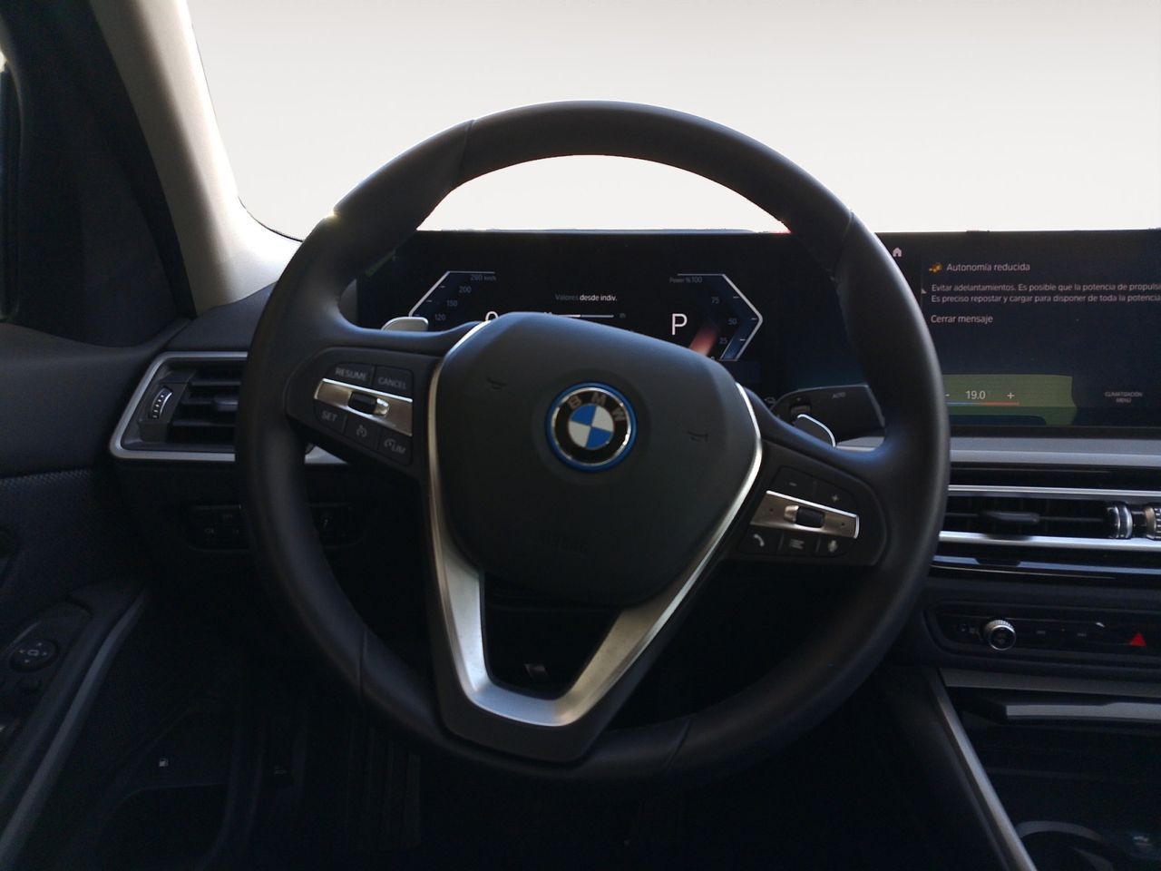 BMW Serie 3 320e - foto 7