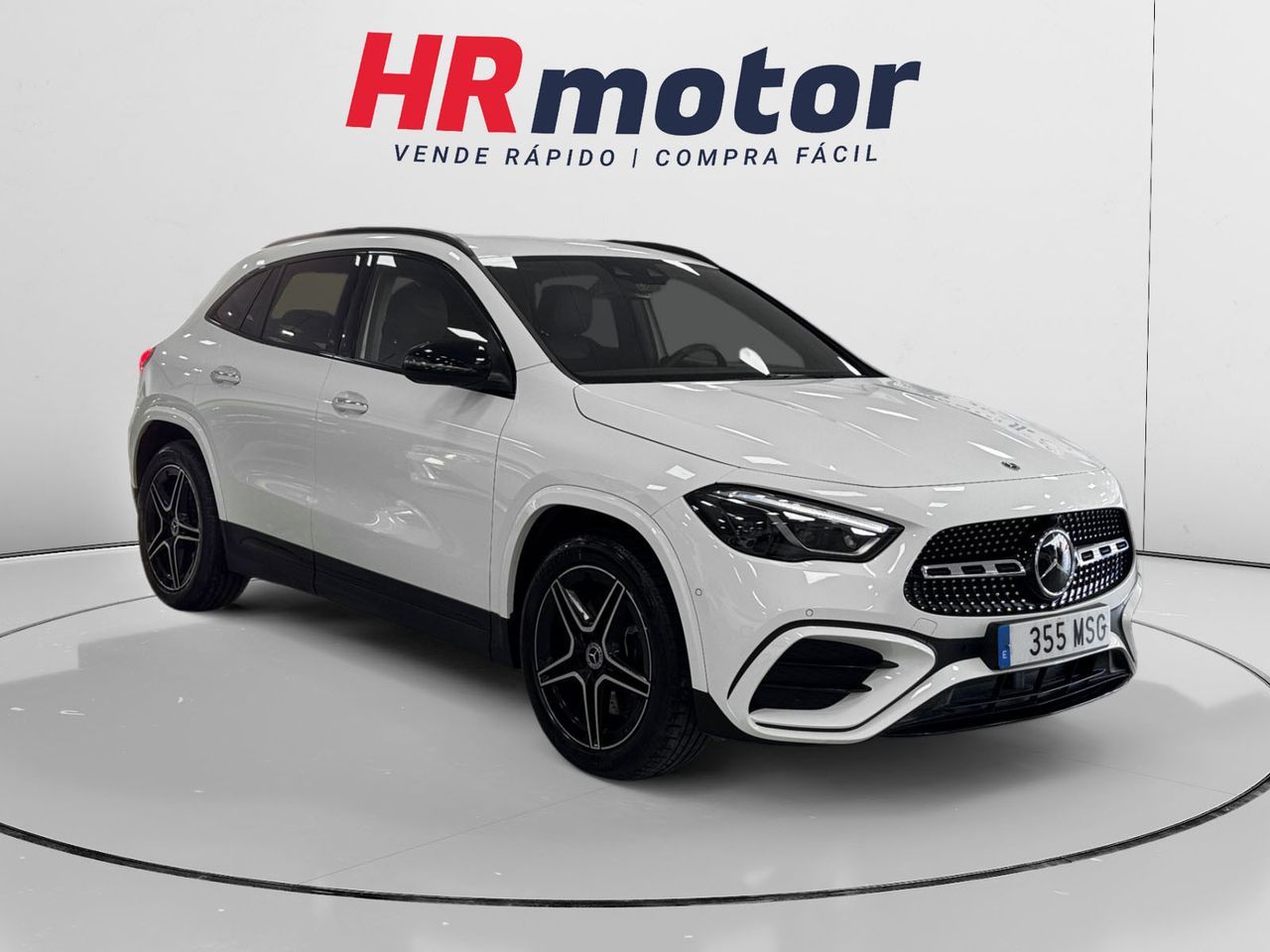 Mercedes-Benz GLA 200 D 4Matic - foto 1