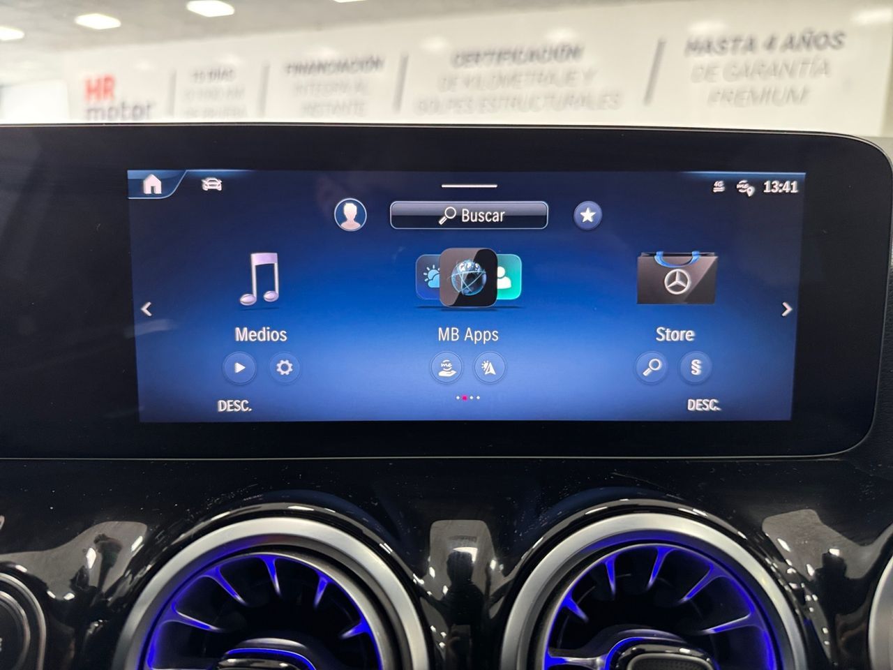 Mercedes-Benz GLA 200 D 4Matic - foto 16