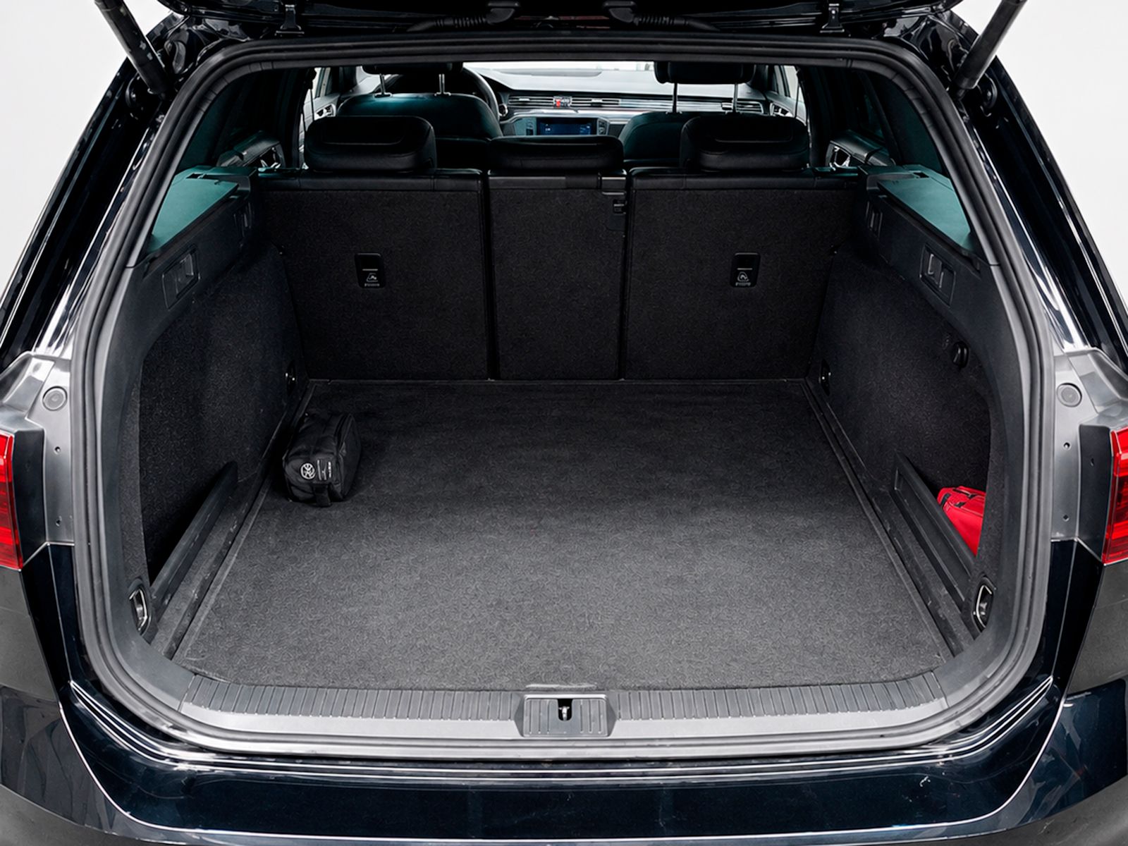 Volkswagen Passat 2.0 TDI 4Motion DSG - foto 15