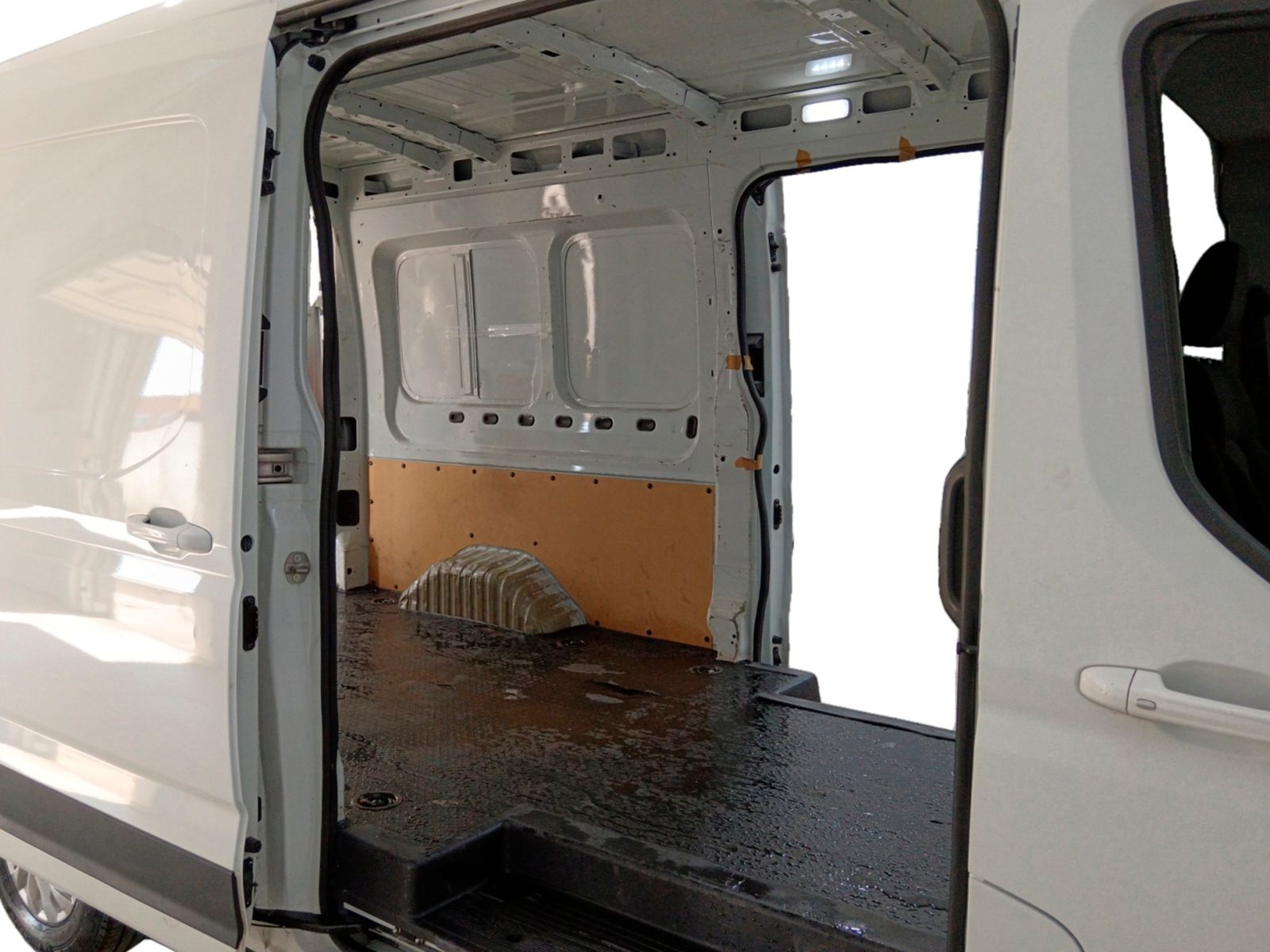 MAXUS eDeliver 9 L3H2 72 kWh - foto 13