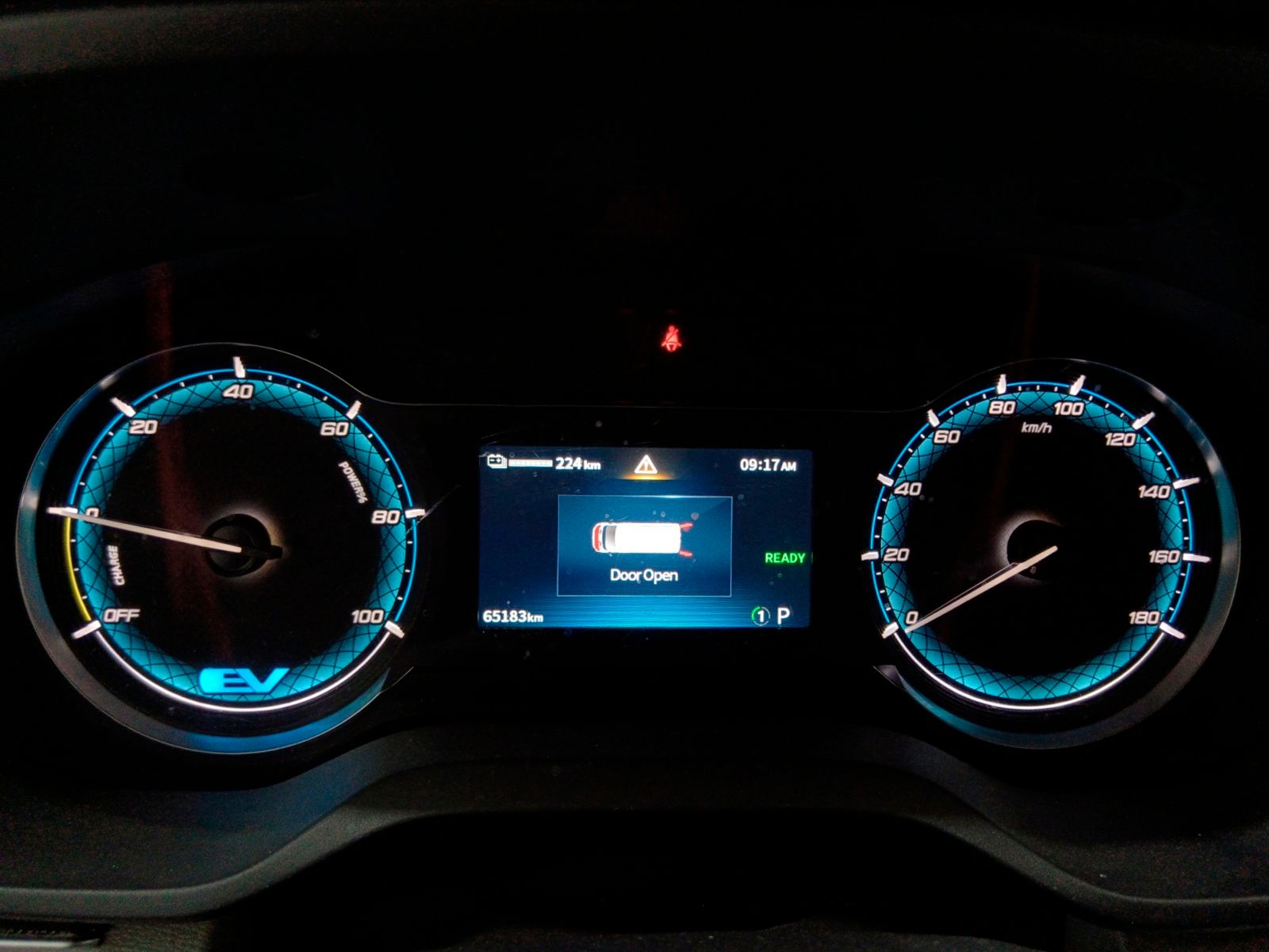 MAXUS eDeliver 9 L3H2 72 kWh - foto 16