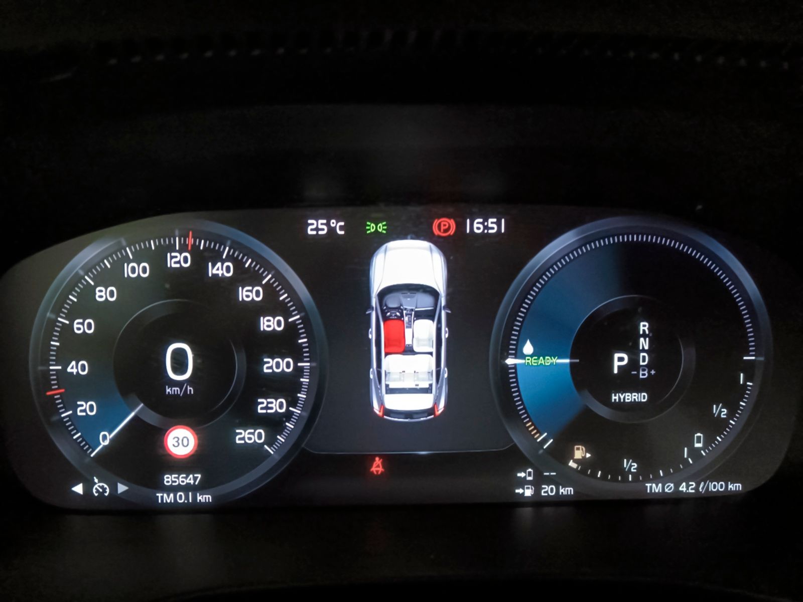 Volvo XC40 T4 Twin Recharge Inscription Expression - foto 17