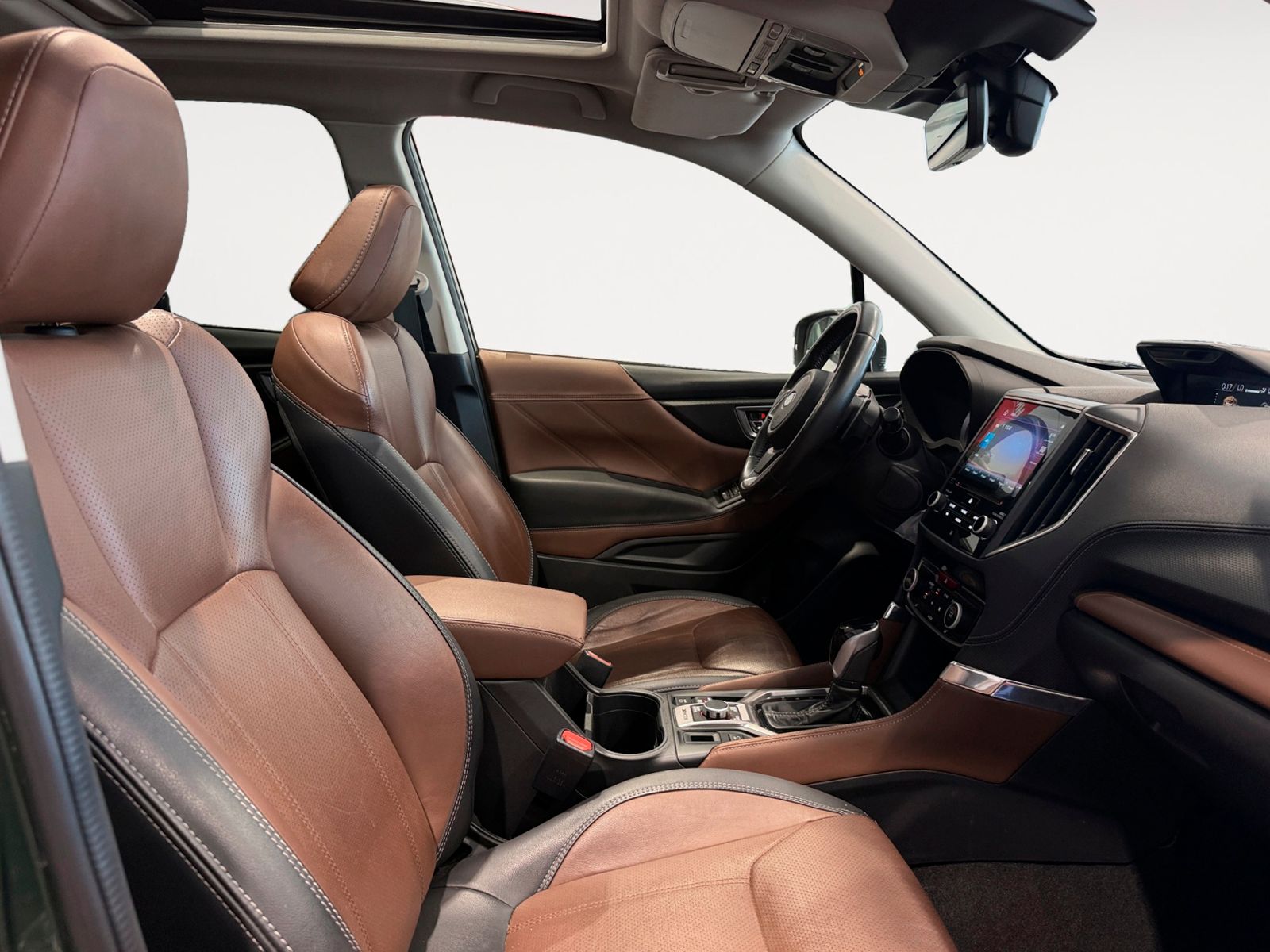 Subaru Forester 2.0i Hybrid Executive Plus CVT - foto 13