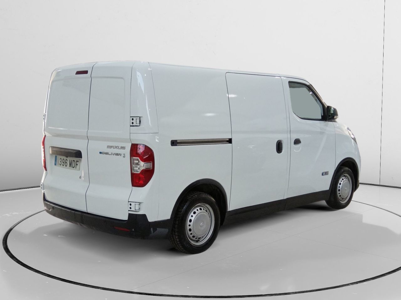 MAXUS eDeliver Furgon eDeliver 3 SWB 50 kWh - foto 2