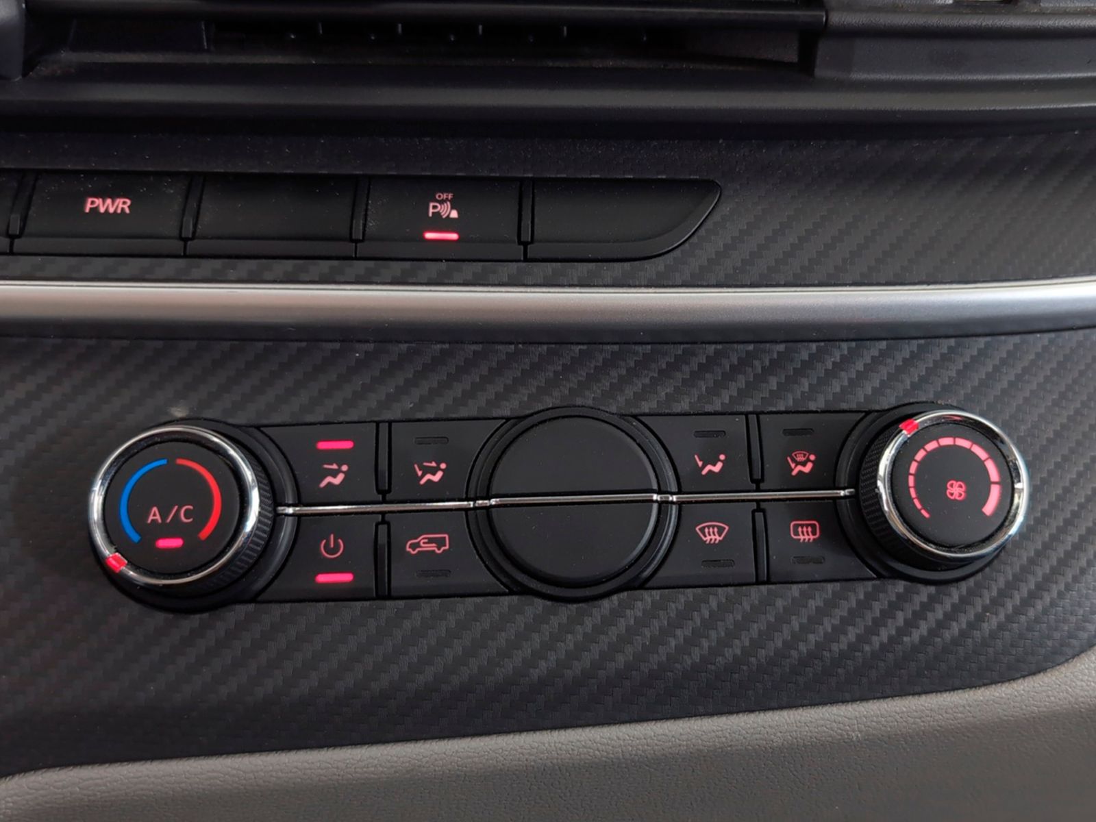 MAXUS eDeliver 9 L2H2 72 kWh - foto 21