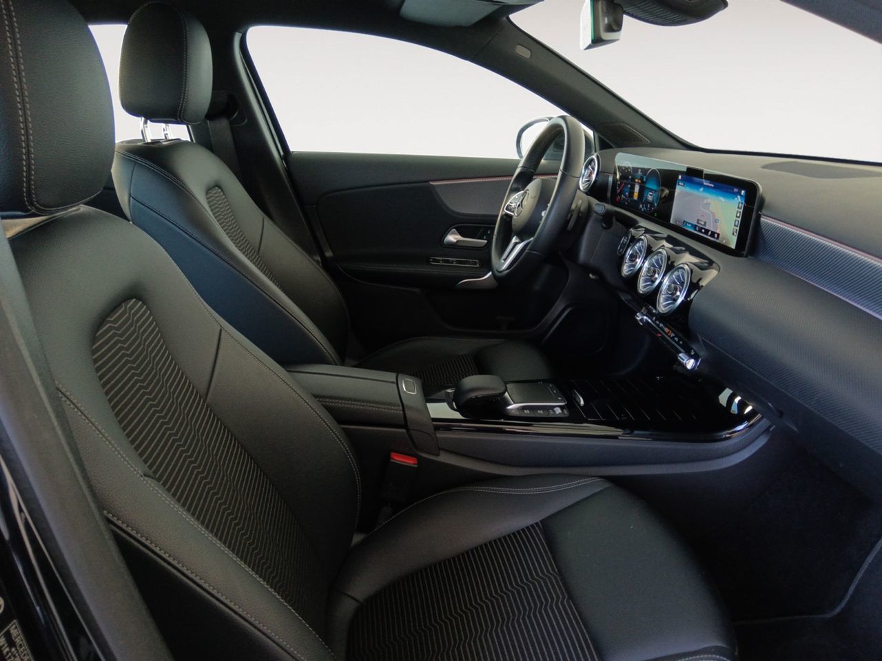 Mercedes-Benz Clase A 180 - foto 11